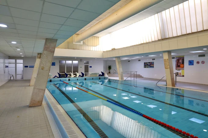 Swimming pool in Elizabeth's Spa in Karlovy Vary